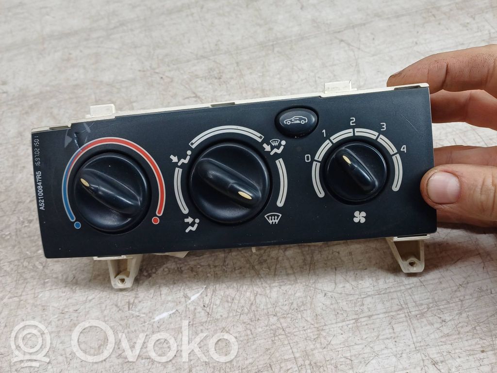 Renault Megane I Climate control unit 