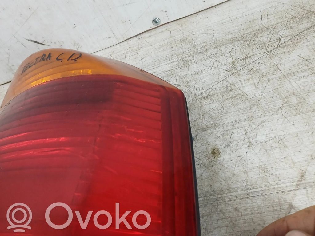 Opel Vectra C Galinis žibintas kėbule 