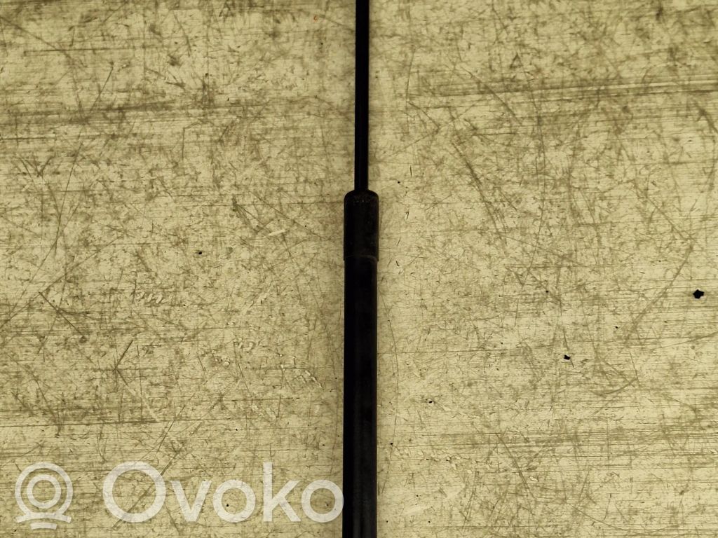 Opel Astra H Siłownik maski przedniej 