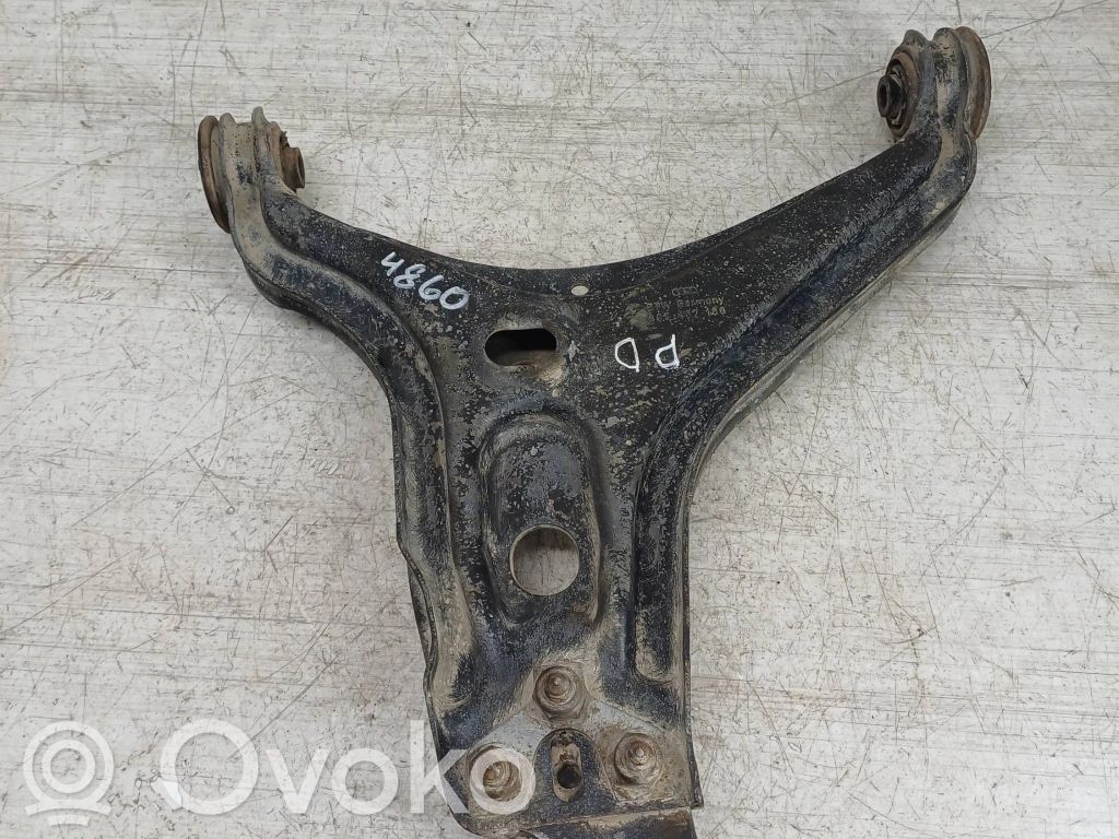 Audi 80 90 S2 B4 Fourchette, bras de suspension inférieur avant 