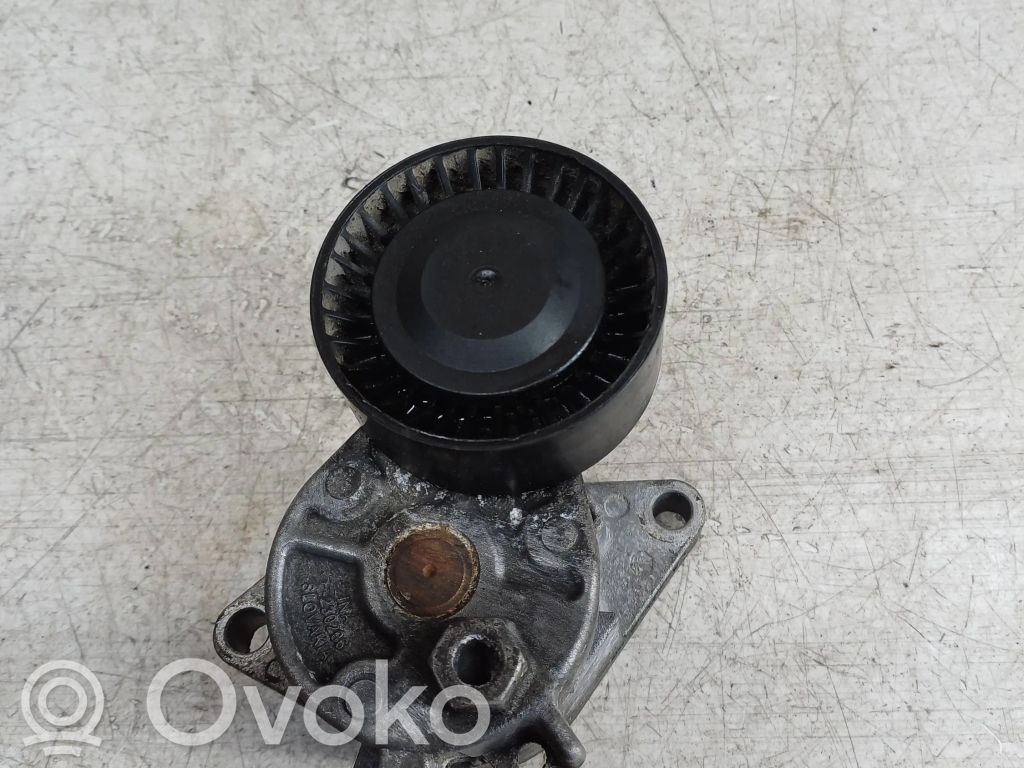 BMW 5 E39 Diržo įtempėjas 