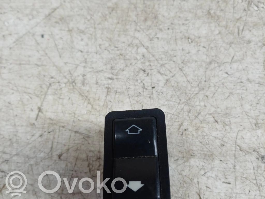 BMW 5 E39 Electric window control switch 