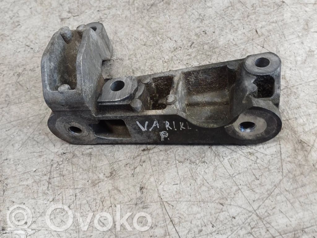 Saab 9-3 Ver2 Engine mounting bracket 