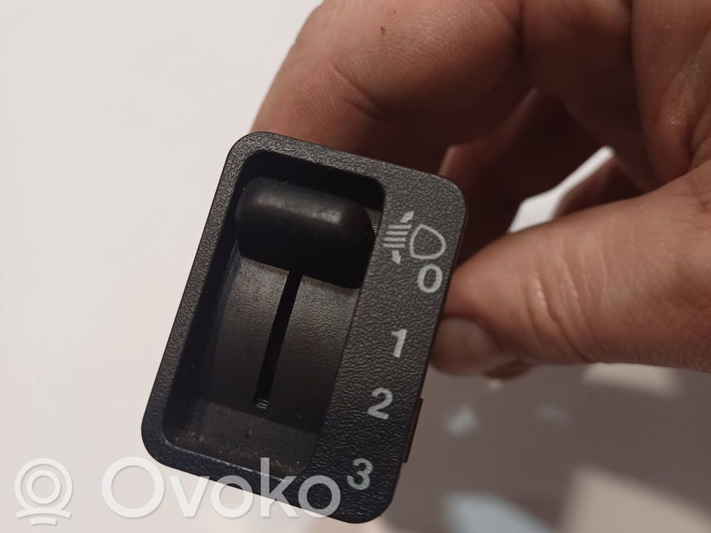 Land Rover Freelander Headlight level height control switch 