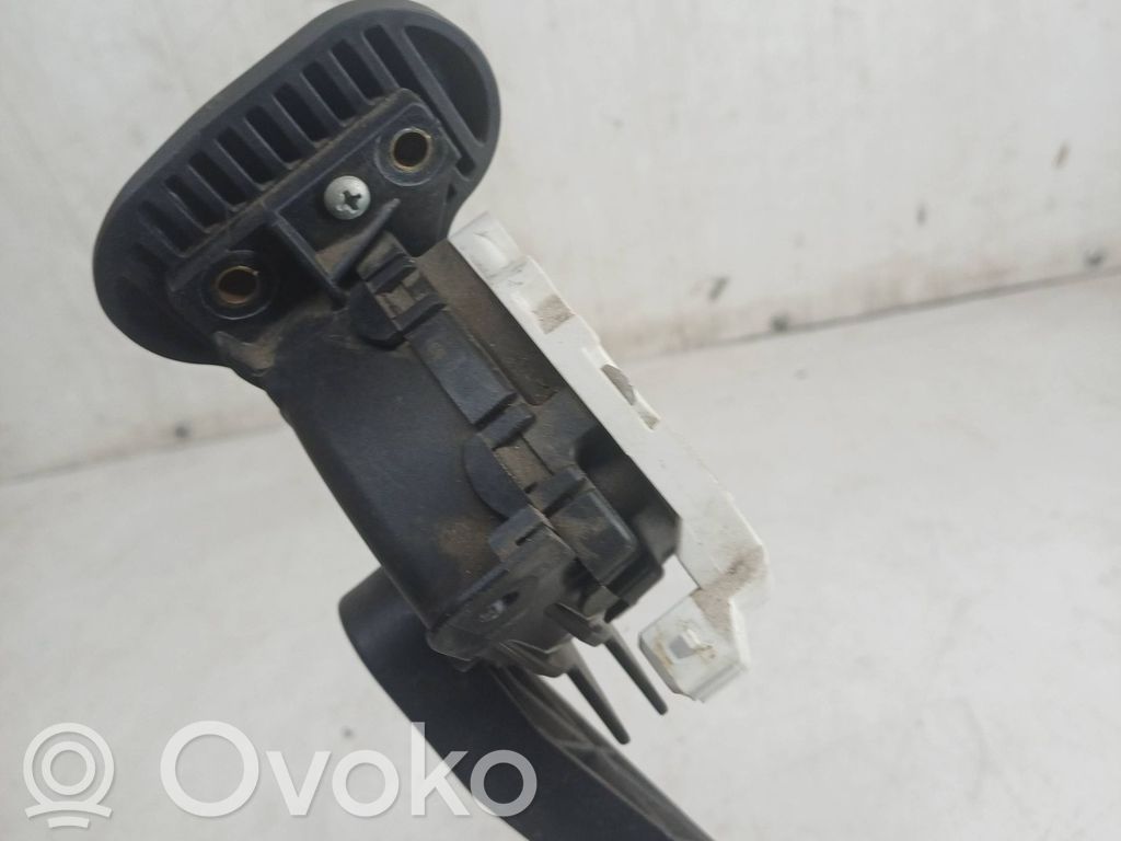 Volvo XC70 Pedał gazu / przyspieszenia 