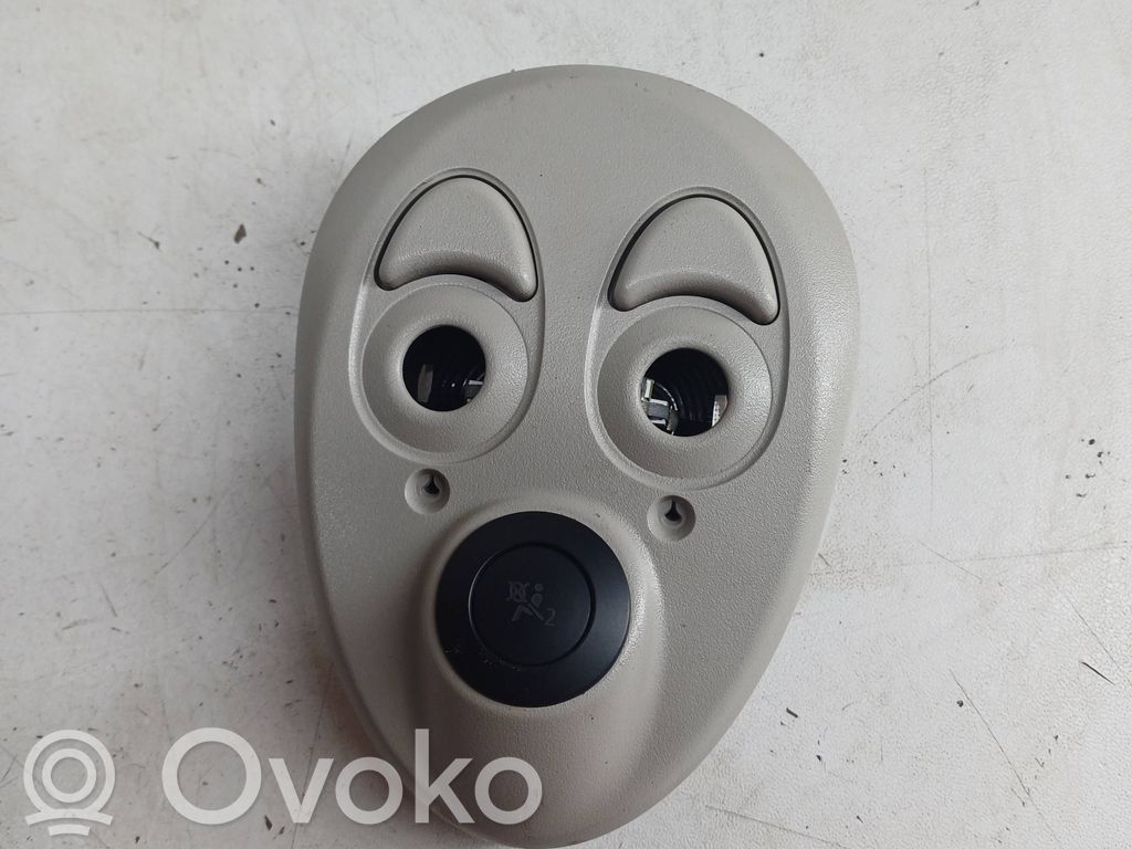 Światło fotela przedniego   08898810N,6940950,6937955