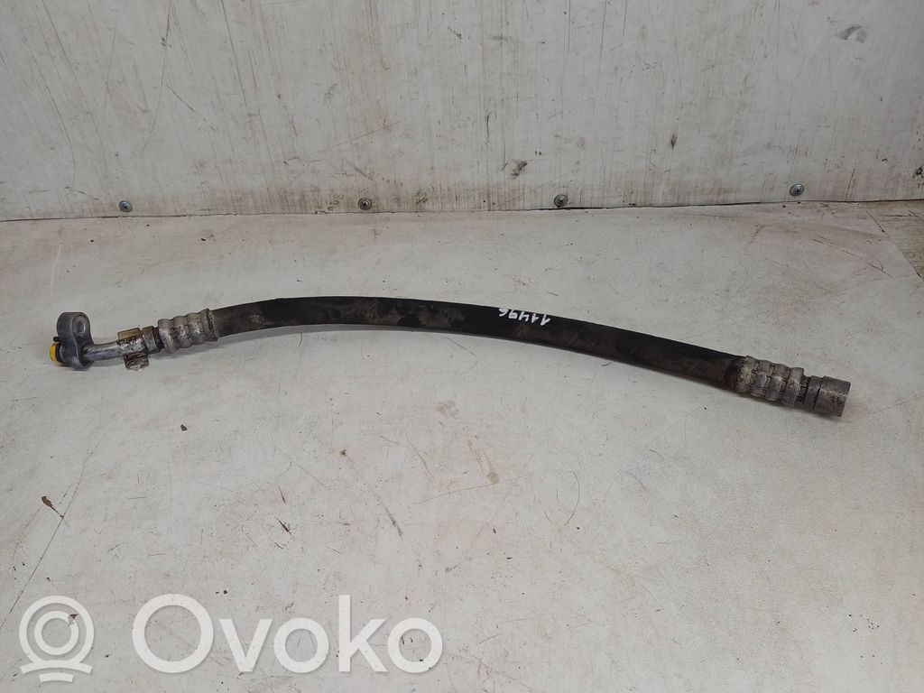 Mini One - Cooper R50 - 53 Ilmastointilaitteen putki (A/C) 