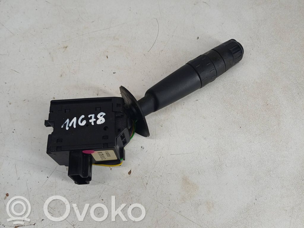 Peugeot 607 Indicator stalk 