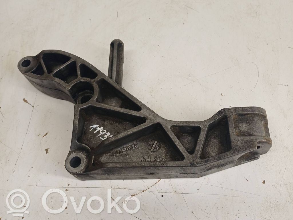 Opel Zafira B Engine mounting bracket 