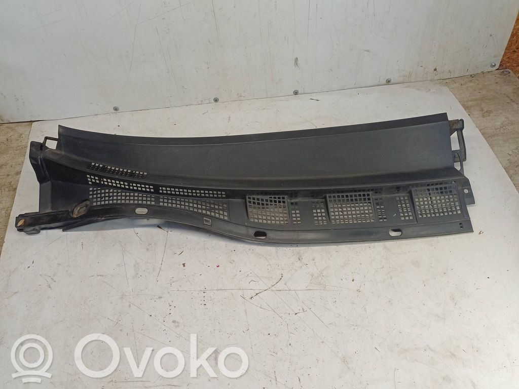 Mazda 5 Wiper trim 