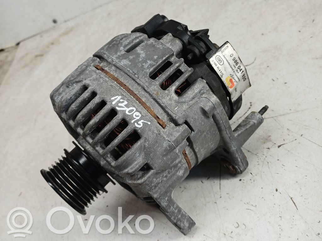 Volkswagen Polo IV 9N3 Generator/alternator 