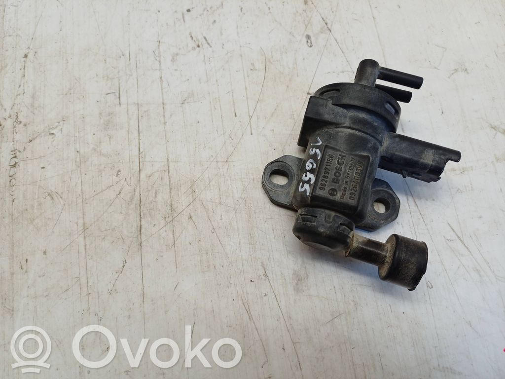Peugeot 607 Solenoidinis vožtuvas 