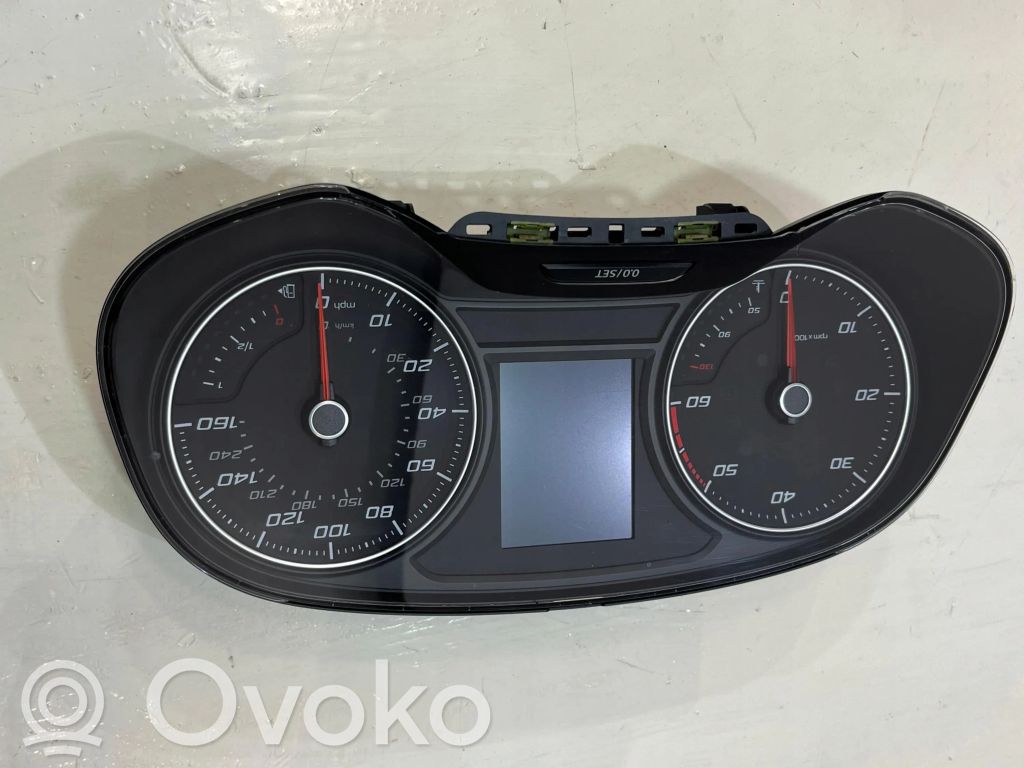 Seat Leon (5F) Speedometer (instrument cluster) 