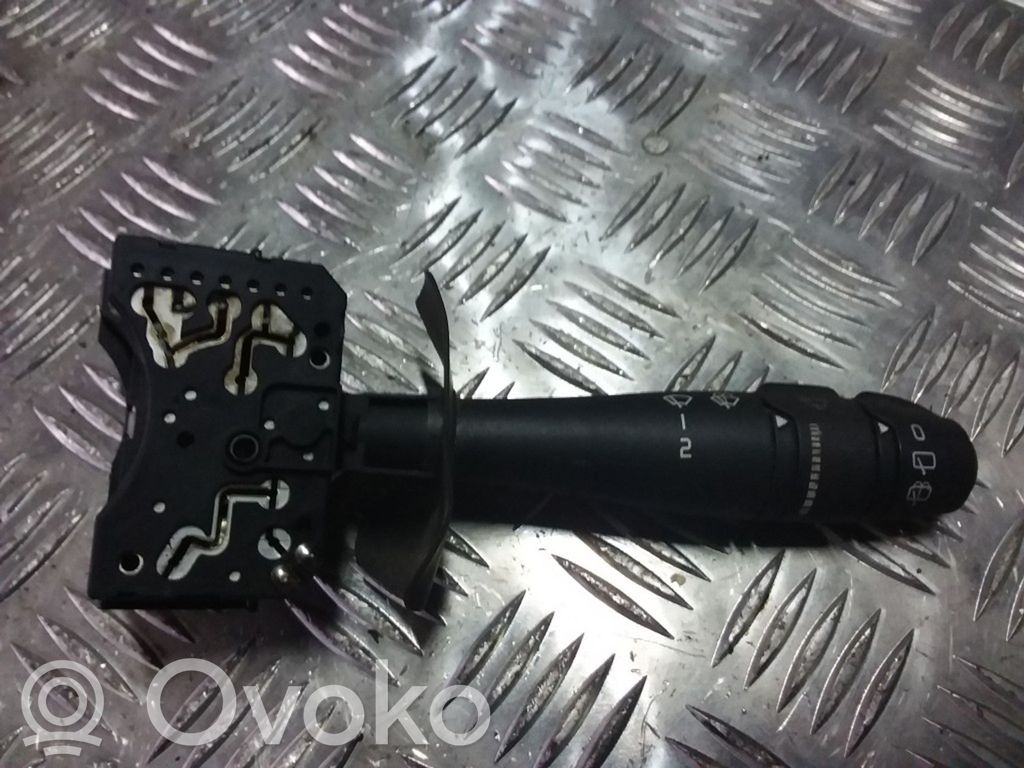 Renault Clio II Wiper control stalk 
