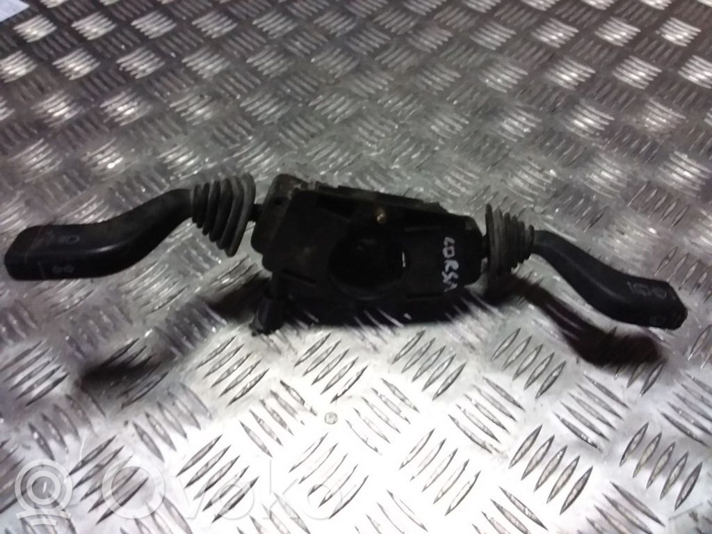 Opel Corsa B Wiper turn signal indicator stalk/switch 