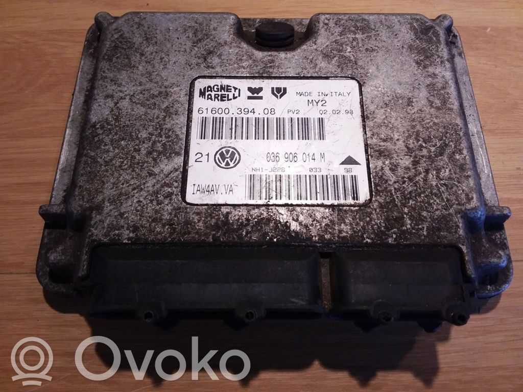 Volkswagen Golf IV Engine control unit/module 