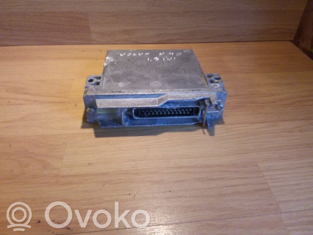 Volvo S40, V40 Engine control unit/module 