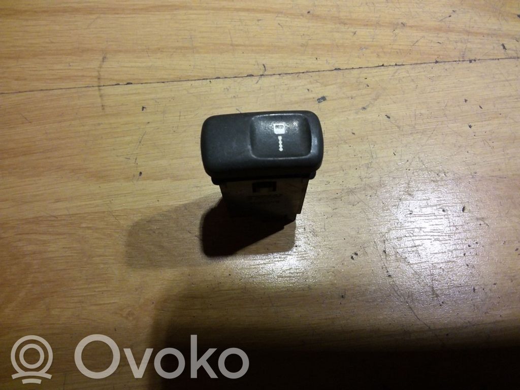 Volvo S40, V40 Central locking switch button 