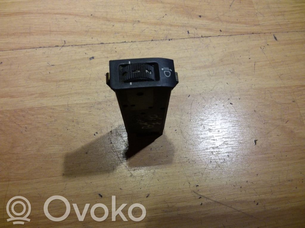 BMW 7 E38 Headlight level height control switch 