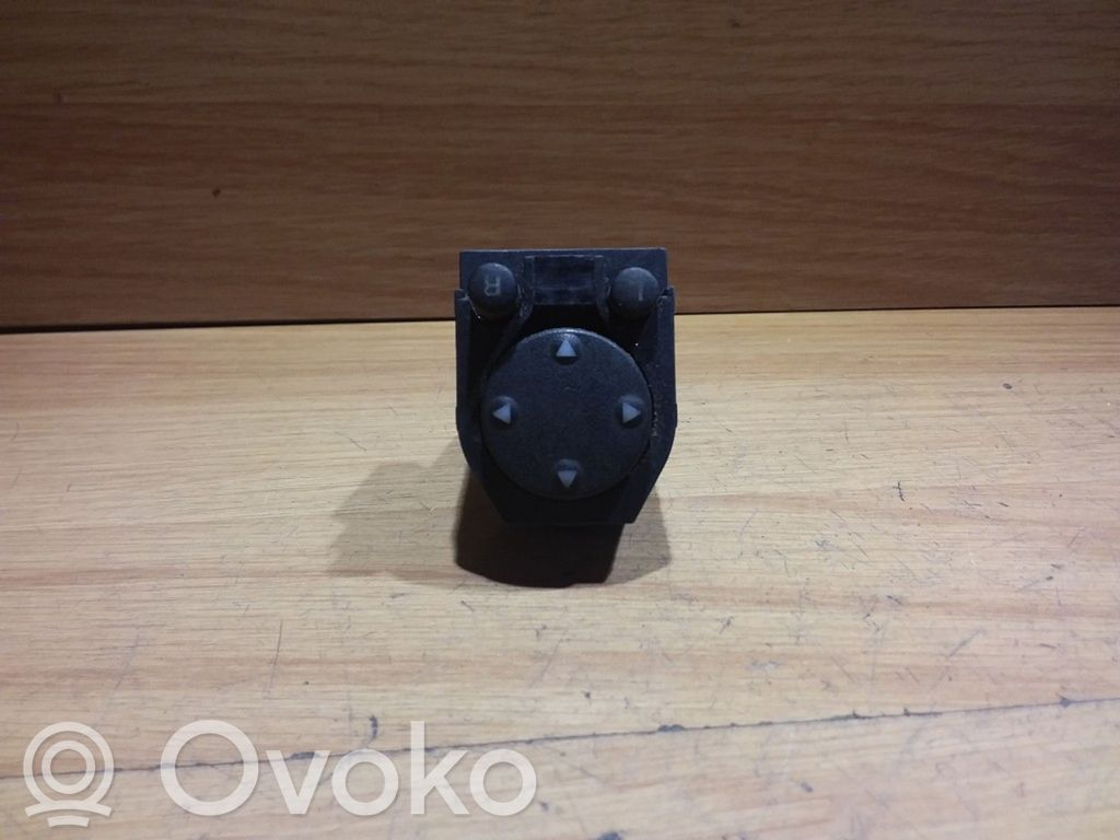 Audi 100 S4 C4 Wing mirror switch 