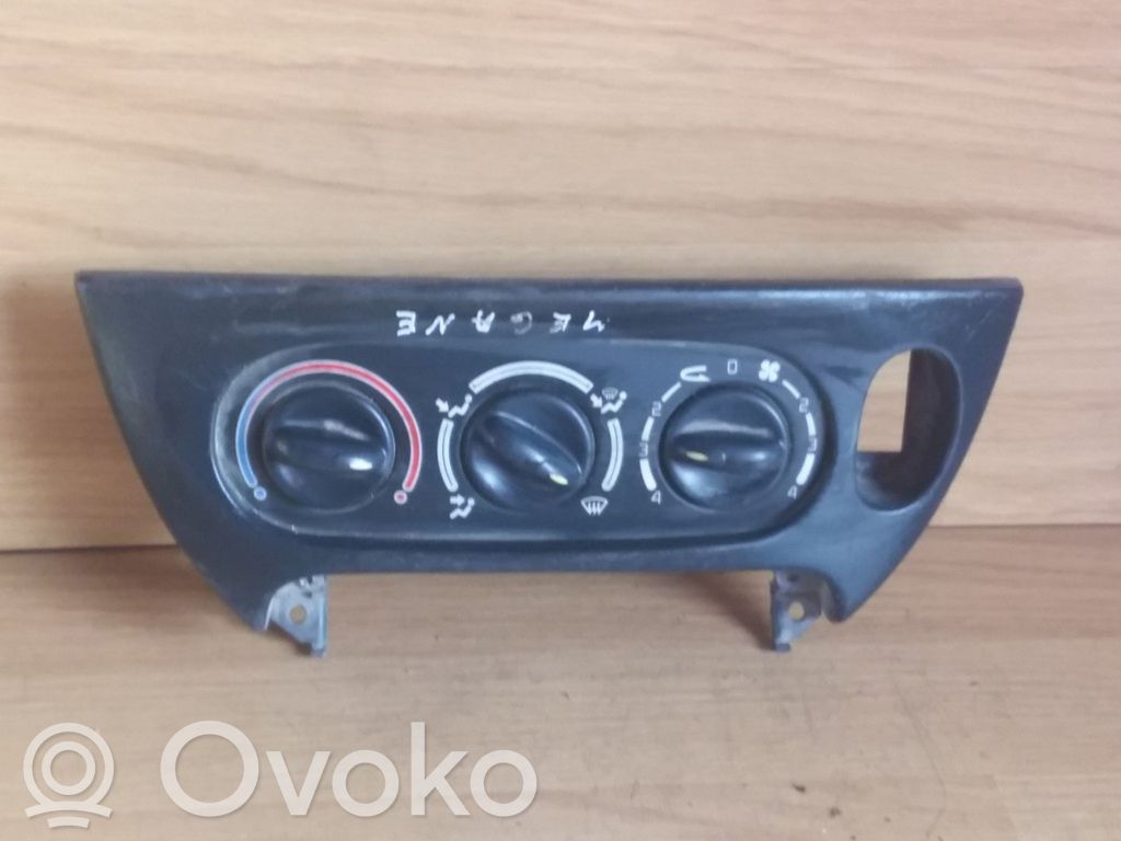 Renault Megane I Climate control unit 