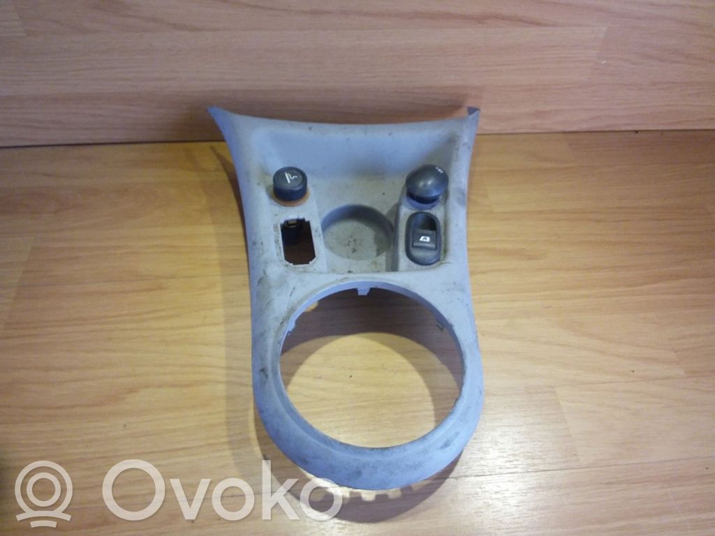 Citroen C3 Center console 