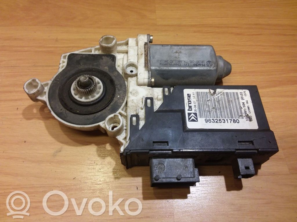Citroen C5 Silnik regulatora szyby drzwi przednich 