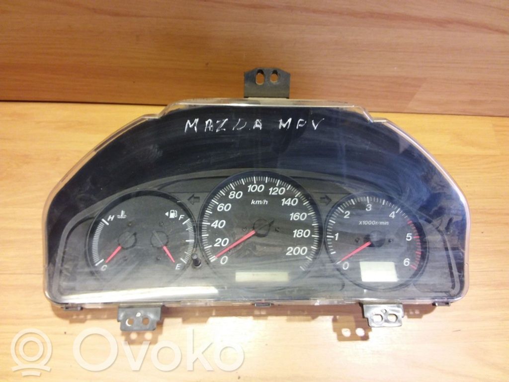 Mazda MPV Speedometer (instrument cluster) 