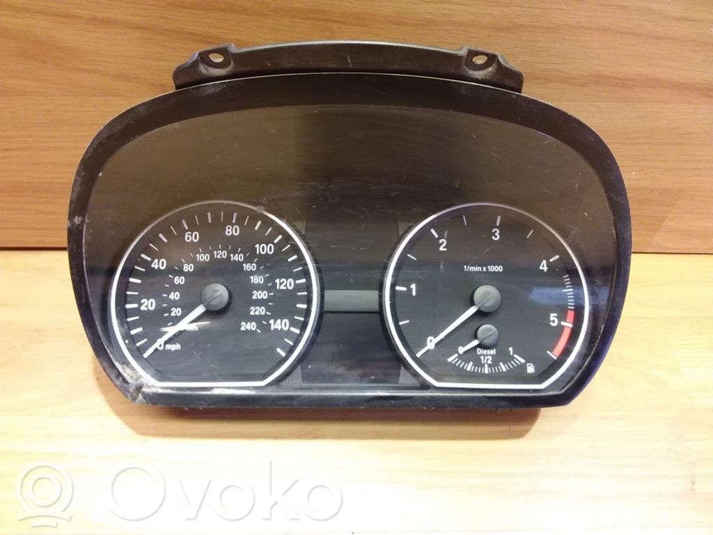BMW 1 E82 E88 Speedometer (instrument cluster) 