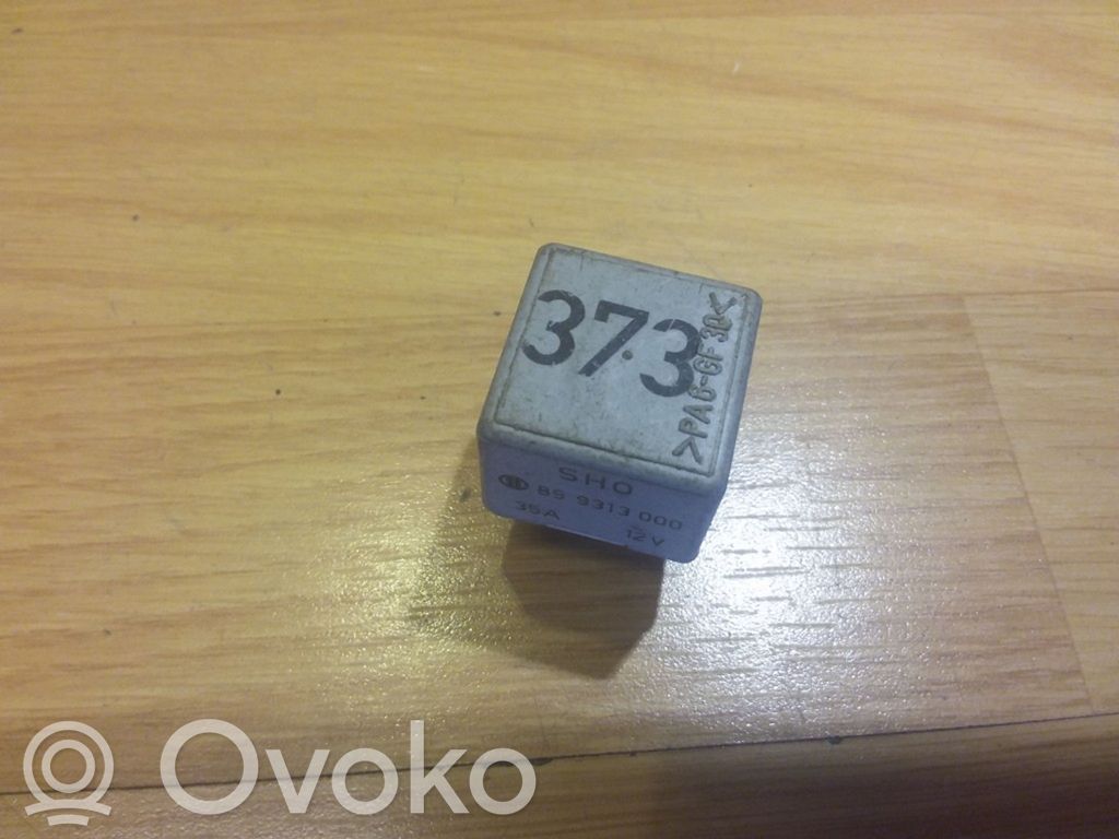 Muu rele   8D0951253A,373