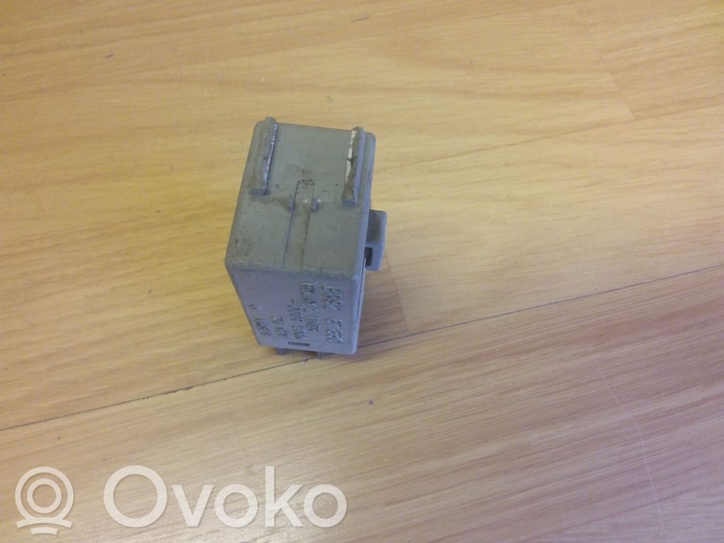 Mazda 121 Other relay 