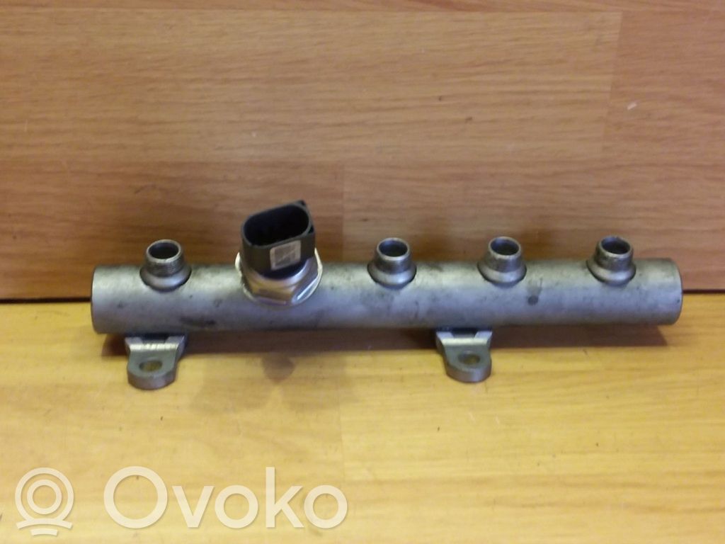 Audi Q7 4L Fuel main line pipe 