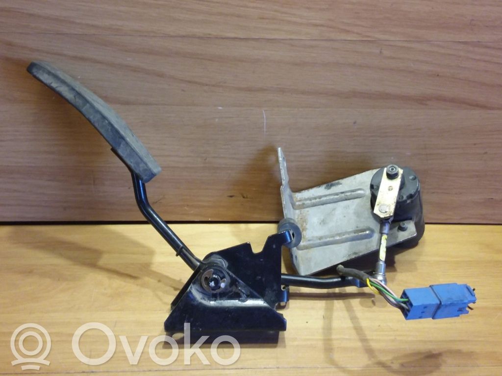 Opel Vectra B Pedală accelerație 