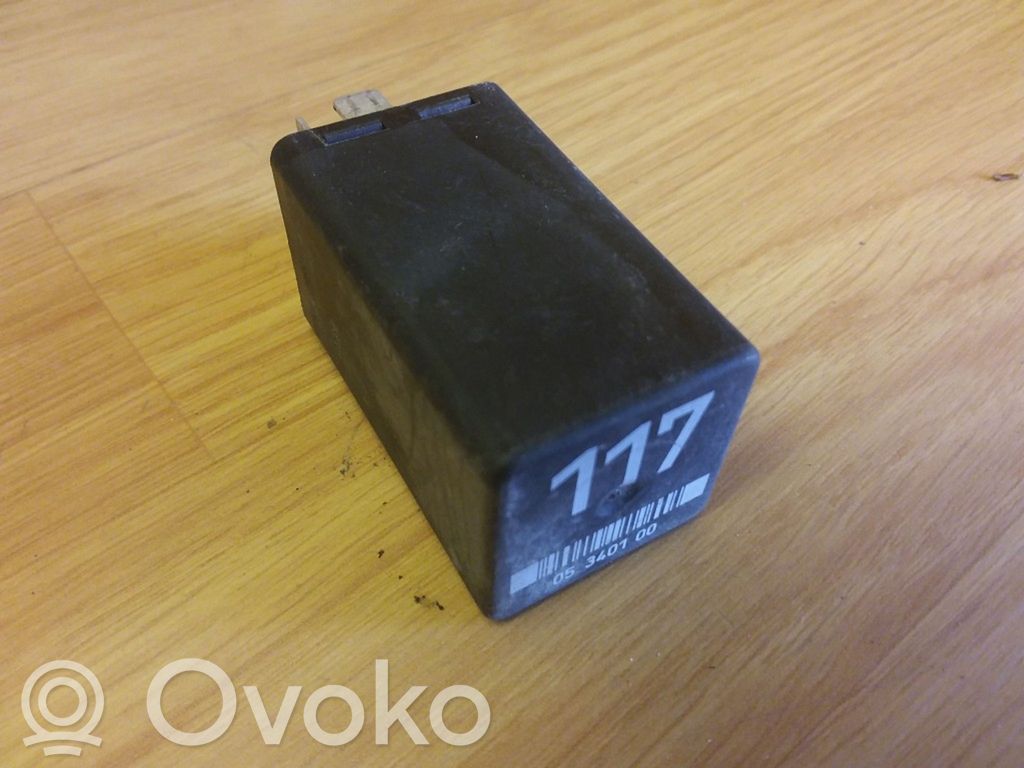 Volkswagen PASSAT B3 Other relay 