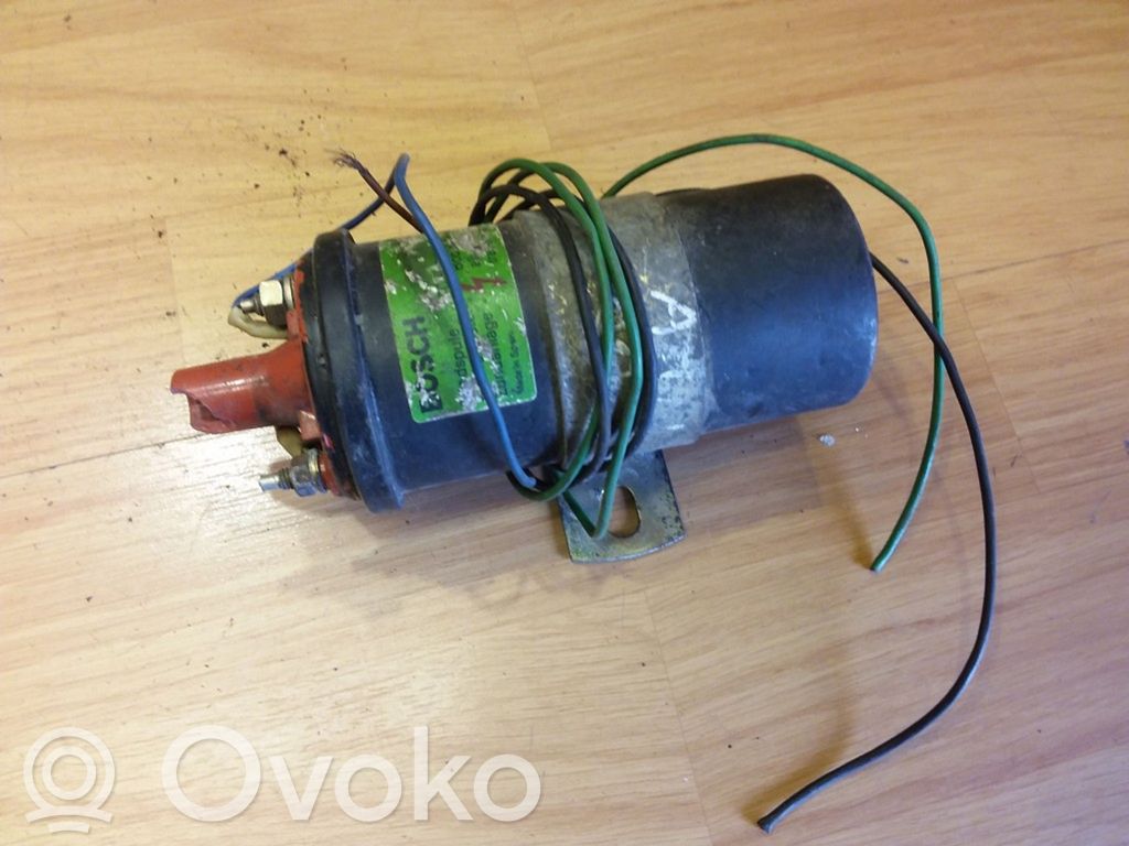 Audi 80 90 B3 Cewka zapłonowa wysokiego napięcia 