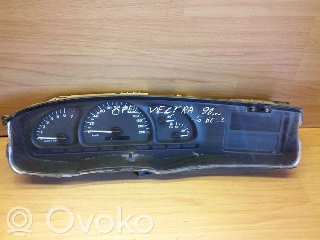 Opel Vectra B Спидометр (приборный щиток) 