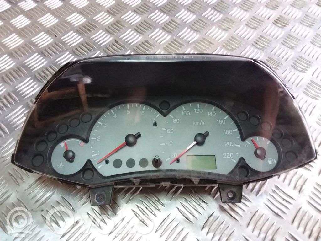 Ford Focus Spidometrs (instrumentu panelī) 