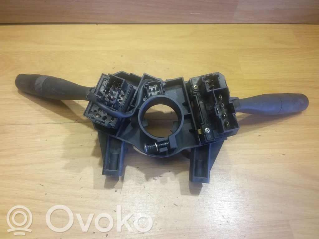 Land Rover Freelander Wiper turn signal indicator stalk/switch 