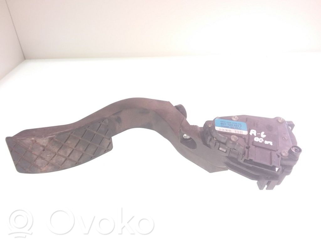 Audi A6 S6 C5 4B Kaasupoljin 