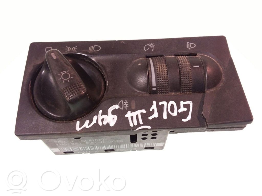 Volkswagen Golf III Light switch 