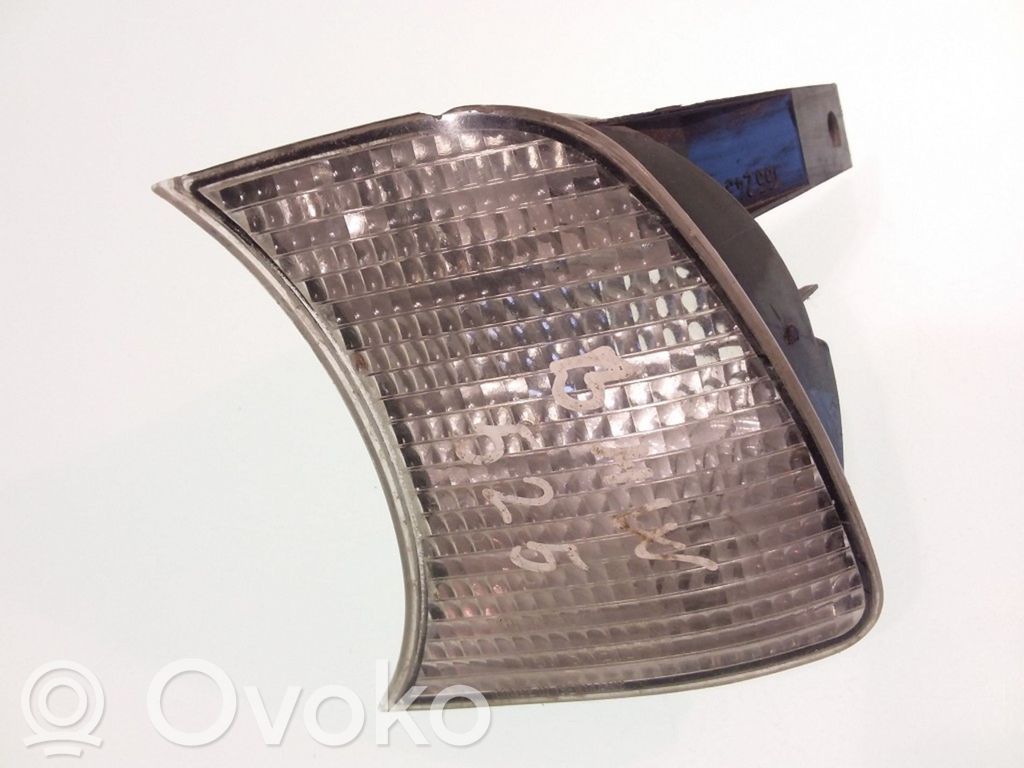 BMW 5 E34 Front indicator light 