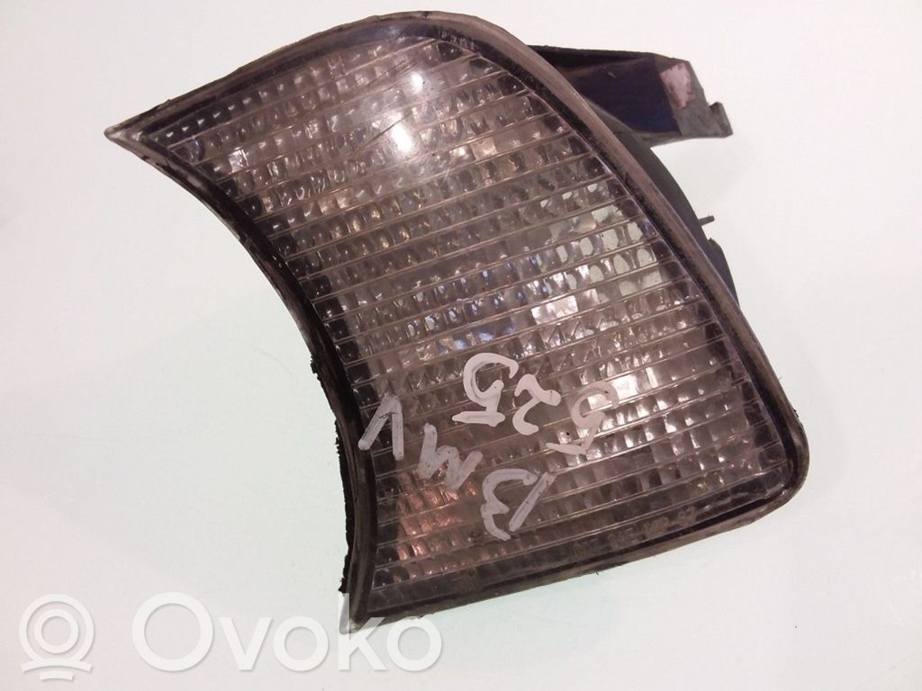 BMW 5 E34 Front indicator light 