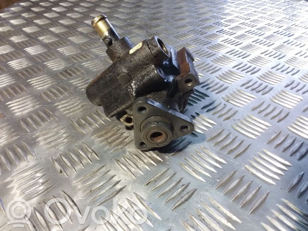 Fiat Punto (176) Ohjaustehostimen pumppu 