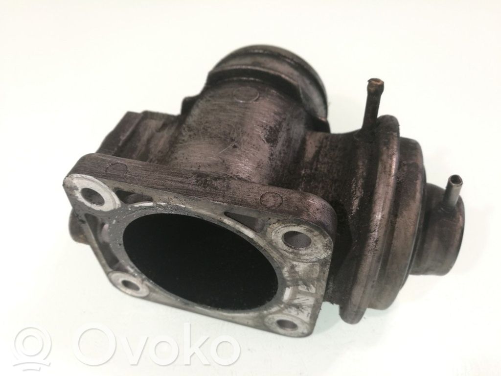 BMW 3 E36 EGR valve 