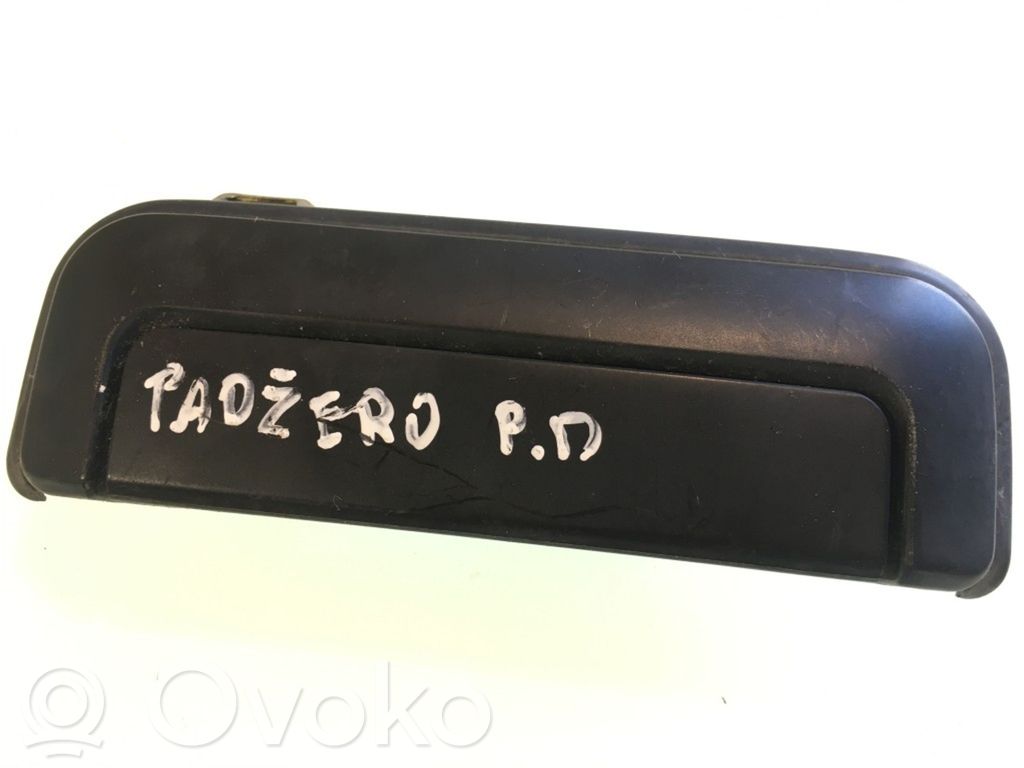 Mitsubishi Pajero Manecilla externa puerta delantera 
