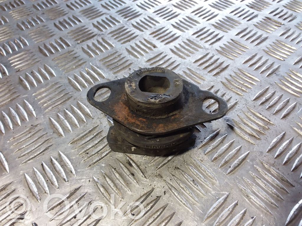 Renault Scenic I Engine mount bracket 