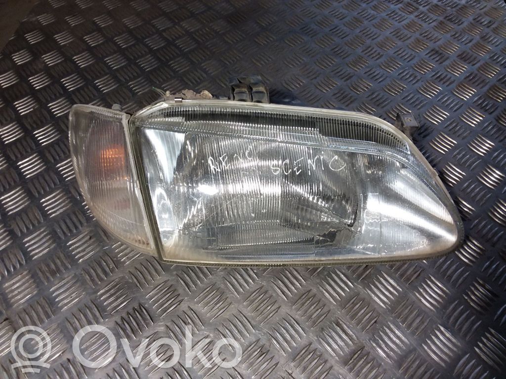 Renault Scenic I Headlight/headlamp 