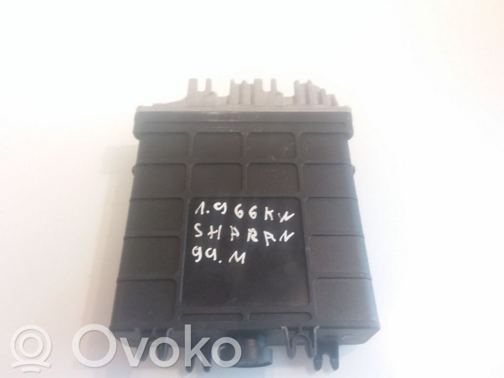 Volkswagen Sharan Engine control unit/module 