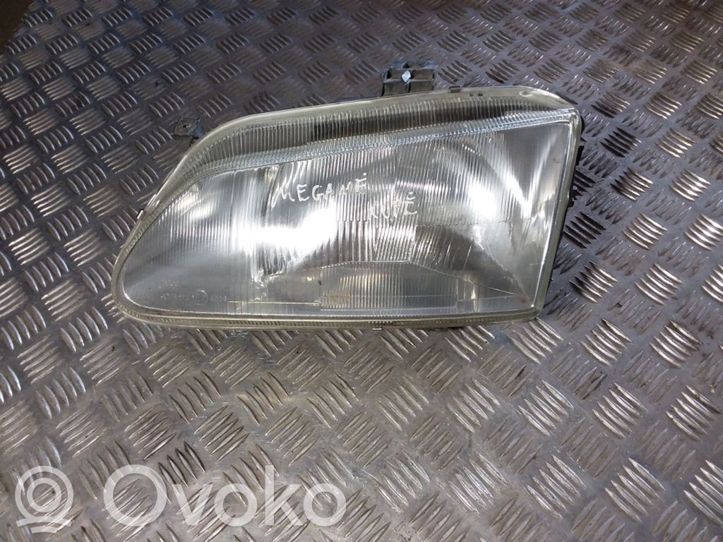 Renault Megane I Headlight/headlamp 