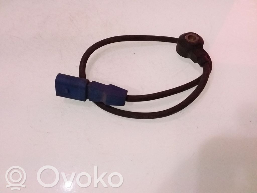Audi A4 S4 B6 8E 8H Klopfsensor 